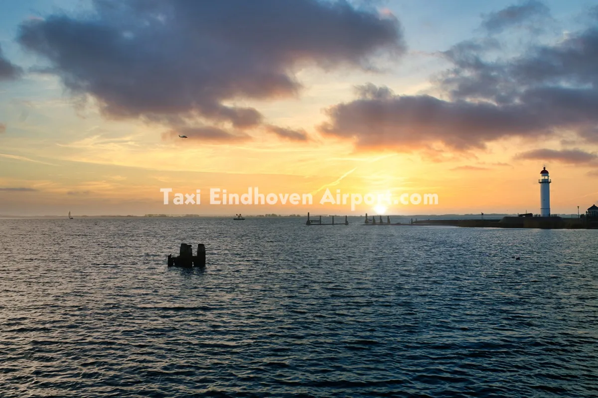 Taxi Hellevoetsluis naar Eindhoven Airport