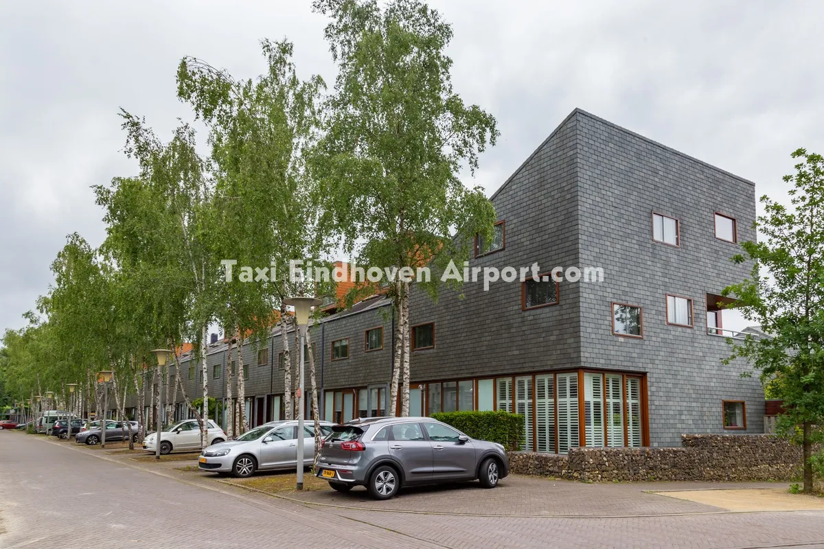 Taxi Klarenbeek naar Eindhoven Airport